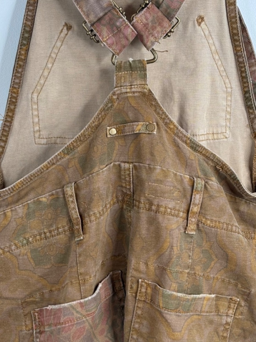 Pilcro Wanderer Overalls 27 DIY Shortalls Raw Hem CUT Brown Print Boho Cottage - Picture 7 of 14